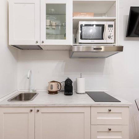 Old Trastevere Studio Рим Екстер'єр фото