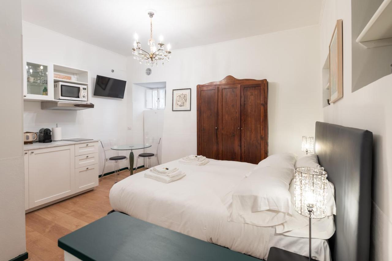 Old Trastevere Studio Рим Екстер'єр фото