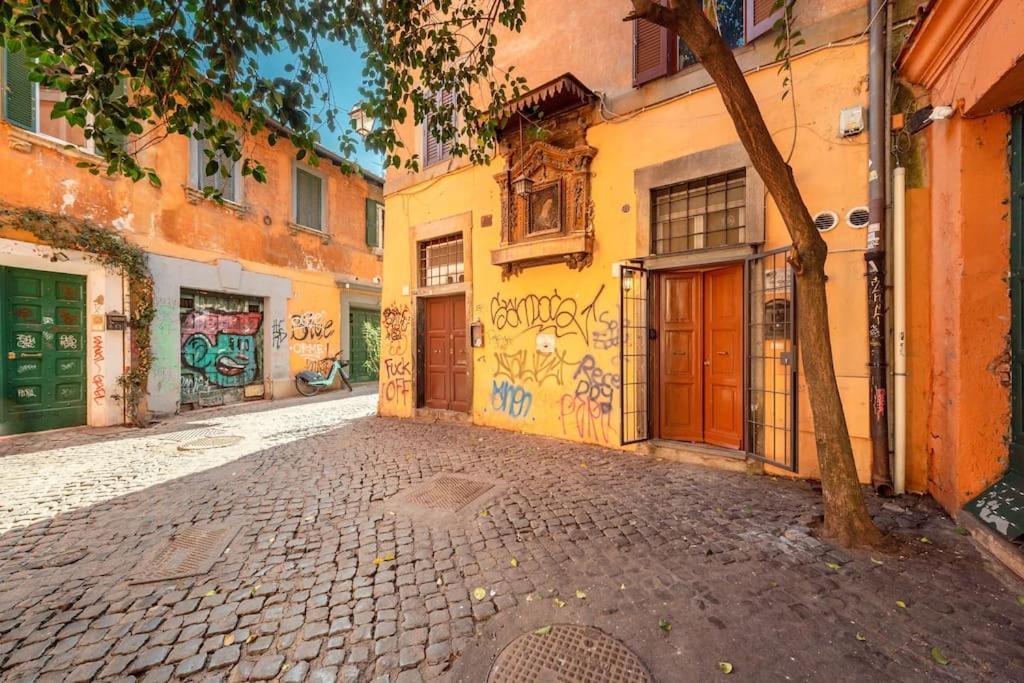 Old Trastevere Studio Рим Екстер'єр фото